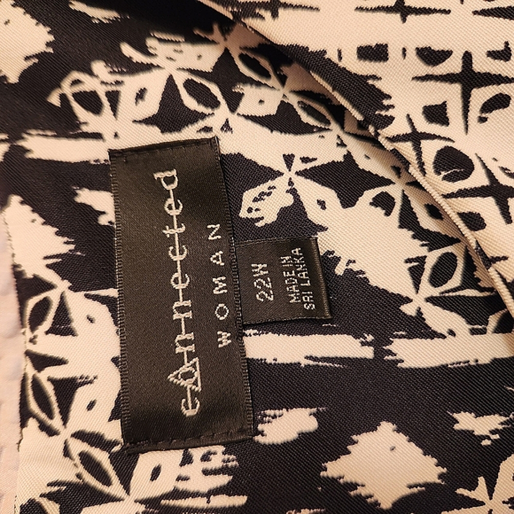 connected apparel Black and White Dress